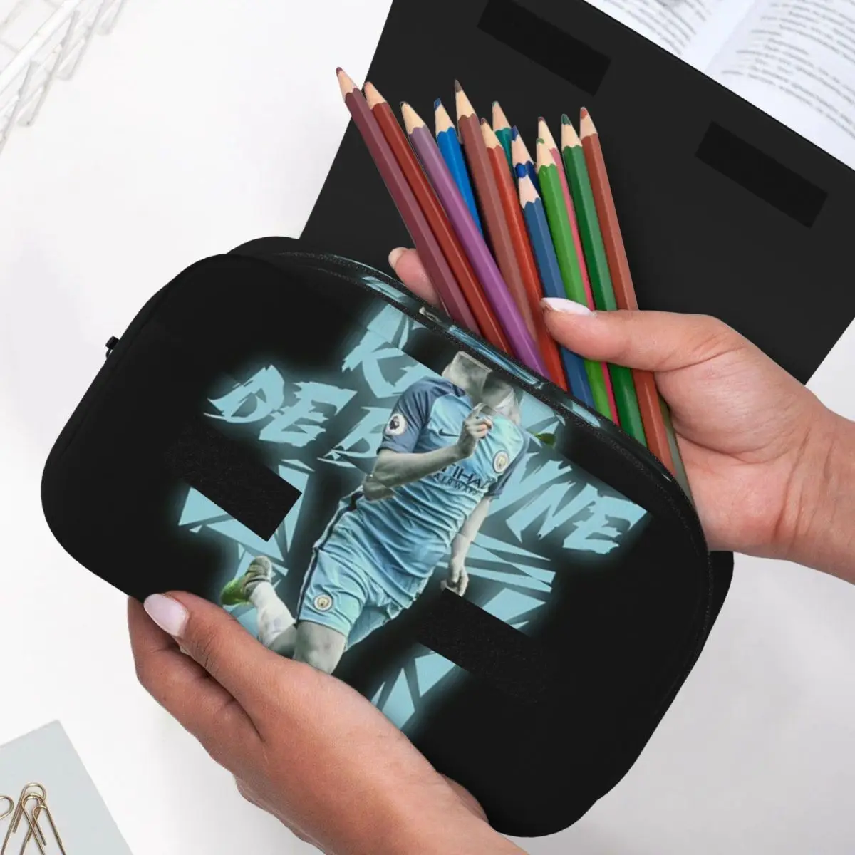 

Kevin De Bruyne Design Pencil Case for Boys Girls Gifts Pen Box Pencil Bag Stationery Supplies Pen Holder Bag
