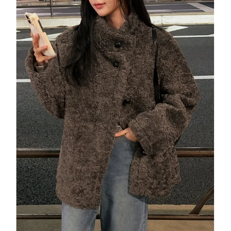 

Женская шикарная неводная шуба свободного кроя, осень-зима, высококачественная верхняя одежда с интегрированной кожей и вьющимися волосами