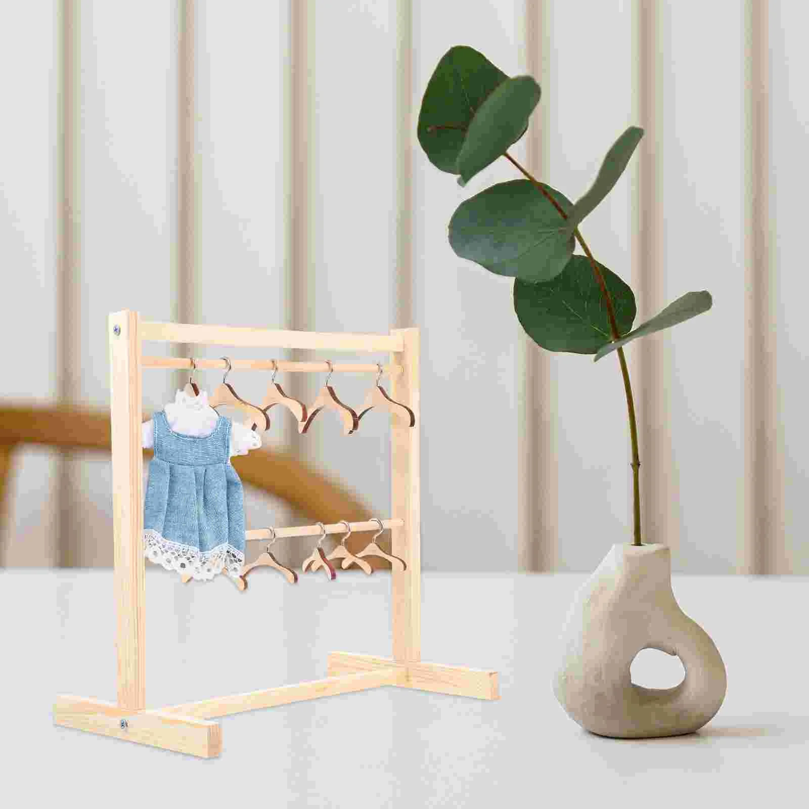 10cm 5pcs 6cm 5pcs Wooden Hangers Garment Rack Clothing Storage ganizer Dollhouse Kids Toy Mini Furniture Accessories