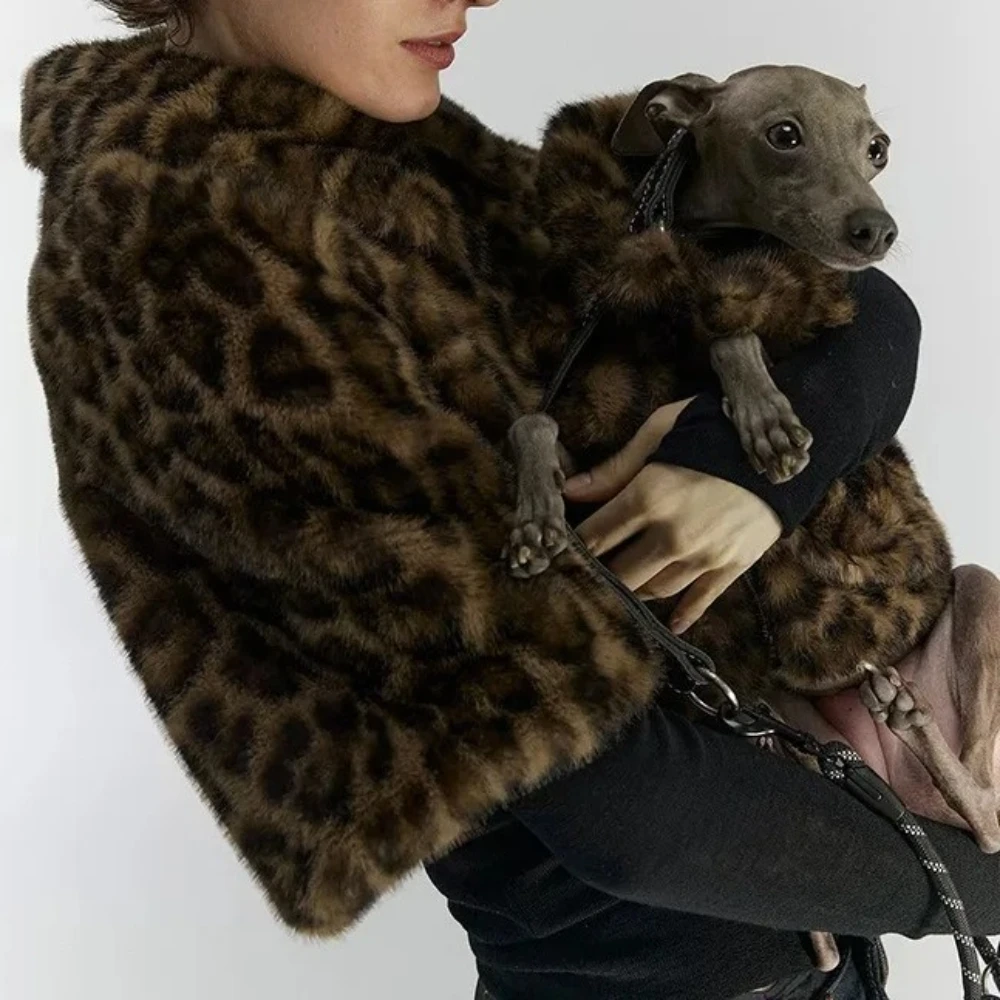 

Женское модное пушистое укороченное пальто с леопардовым принтом, топы с отложным воротником и половиной рукавов на молнии, теплые повседневные куртки, уличная верхняя одежда