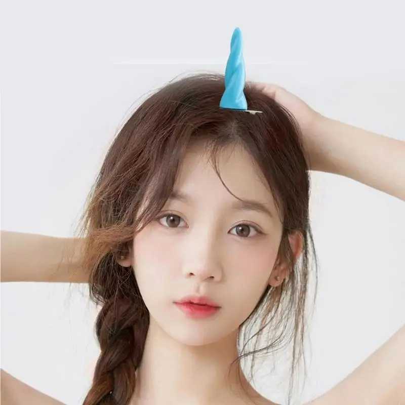 Copricapo tendenza del corno anime x4yc per le donne Halloween.