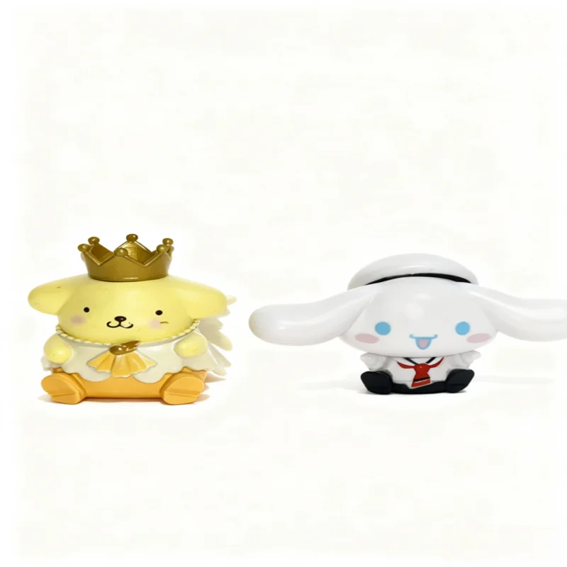 MINISO サンリオ カワイイ キティフィギュア：キルミ、ヤミガミ、サクラ 座り姿フィギュア、回転人形マシンアクセサリー、誕生日プレゼント
