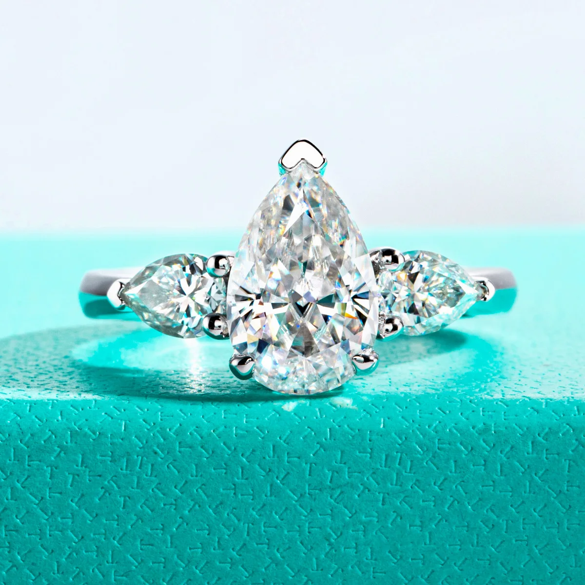 ANU JEWEL AnuJewel Engagement Ring 18K Gold Plated 3