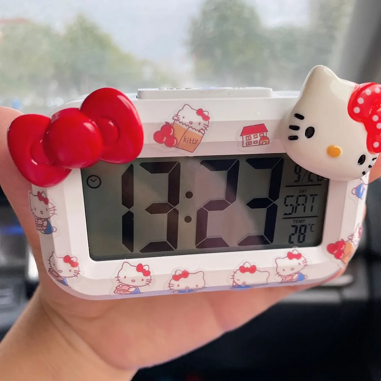 Sanrio Hello Kitty Electronic Alarm Kawaii Anime Clock Desktop Portable Noctilucent Student Creative Wake Clock Children Gifts