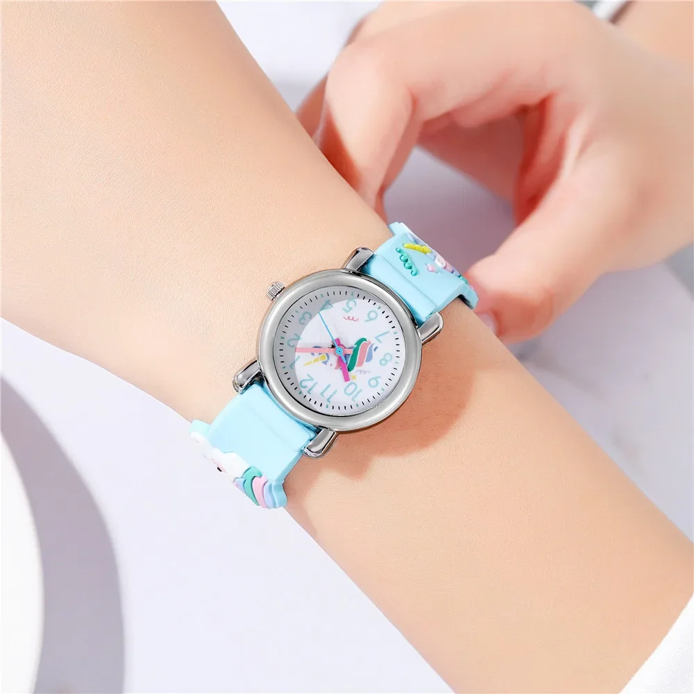 Cute Unicorn Pattern Children\'s Cartoon Watch Silicone Children\'s Watch Boys and Girls Cute Cartoon Quartz Watch