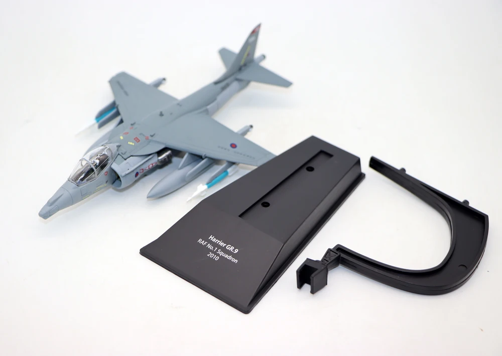 New 1/100 Harrier GR.9 RAF No.1 Squadron 2010 Fighters Metal Alloy simulation model aircraft for collection gift