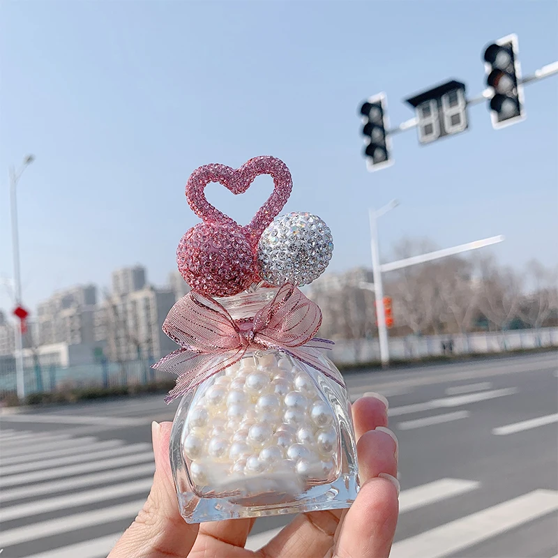 

Fashion Personality Diamond Balloon Bling Car Accessories Love Heart Stars Decoration for Aromatherapy Ornaments Interior Decor