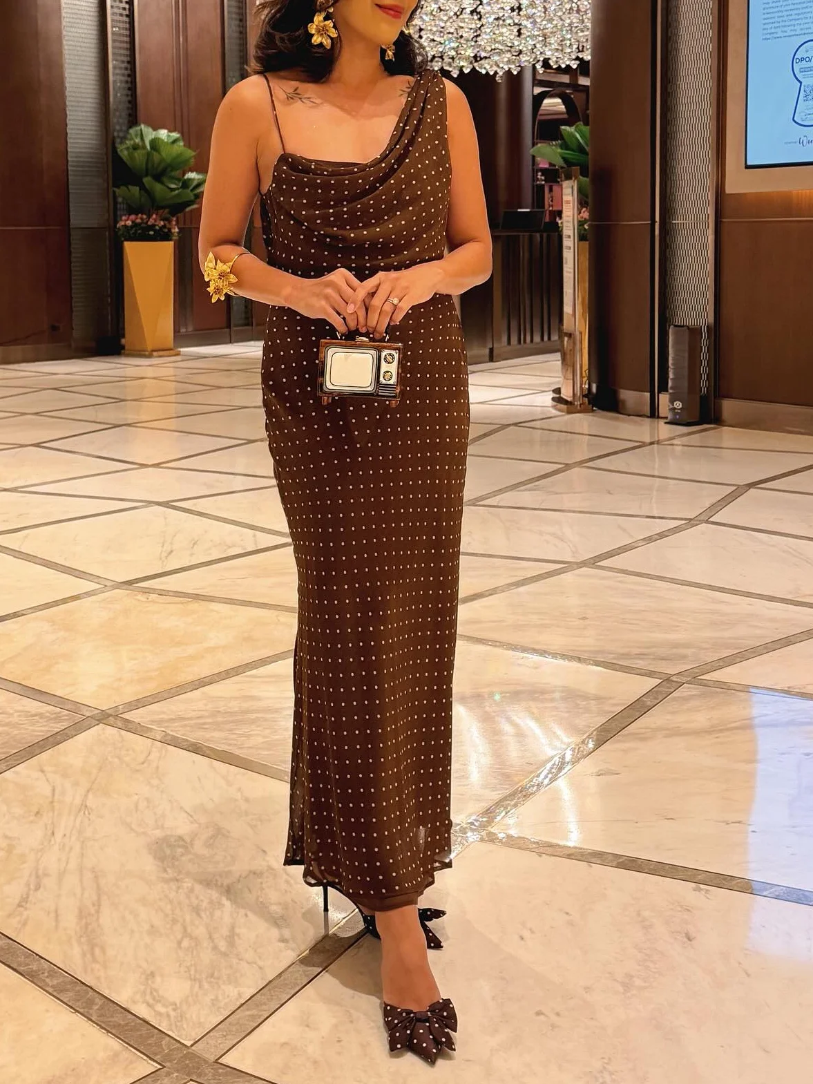 

Sexy Brown Dot Cami Sleeveless Dress Asymmetrical Straight Long Vestidos Fashion Autumn Holiday Party Women's Gown