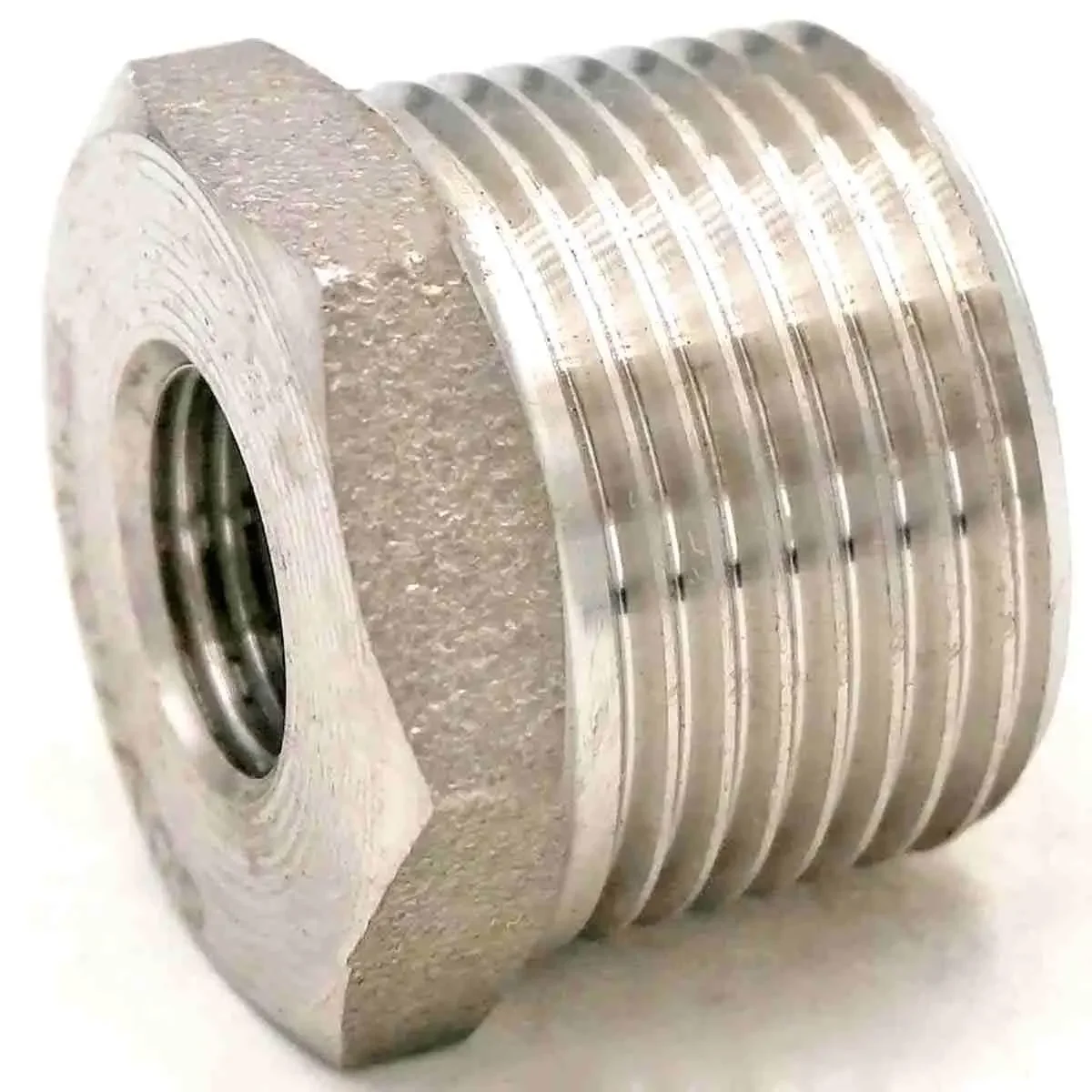 

3/4" NPT Male x 1/4" Female 304 Stainless Steel Reducing Bush Forged Pipe Fitting 3000 PSI Water Gas Oil