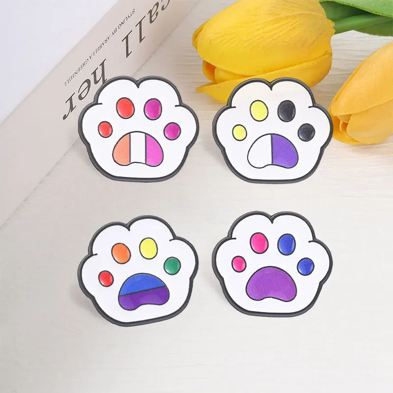 New Hot Creative Cartoon Colorful Flag Cat Paw Metal Brooch Casual Commute Party Badge Pins for Gift DIY Clothing Bags Hat Jeans