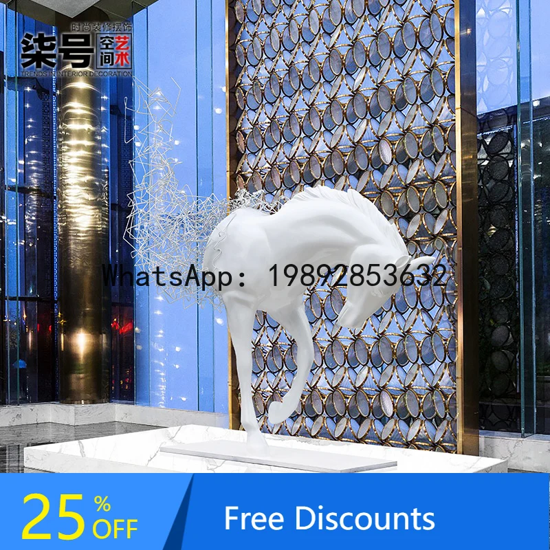 

Horse Head Ornament Hotel Lobby High-end Art Large Floor Sculpture