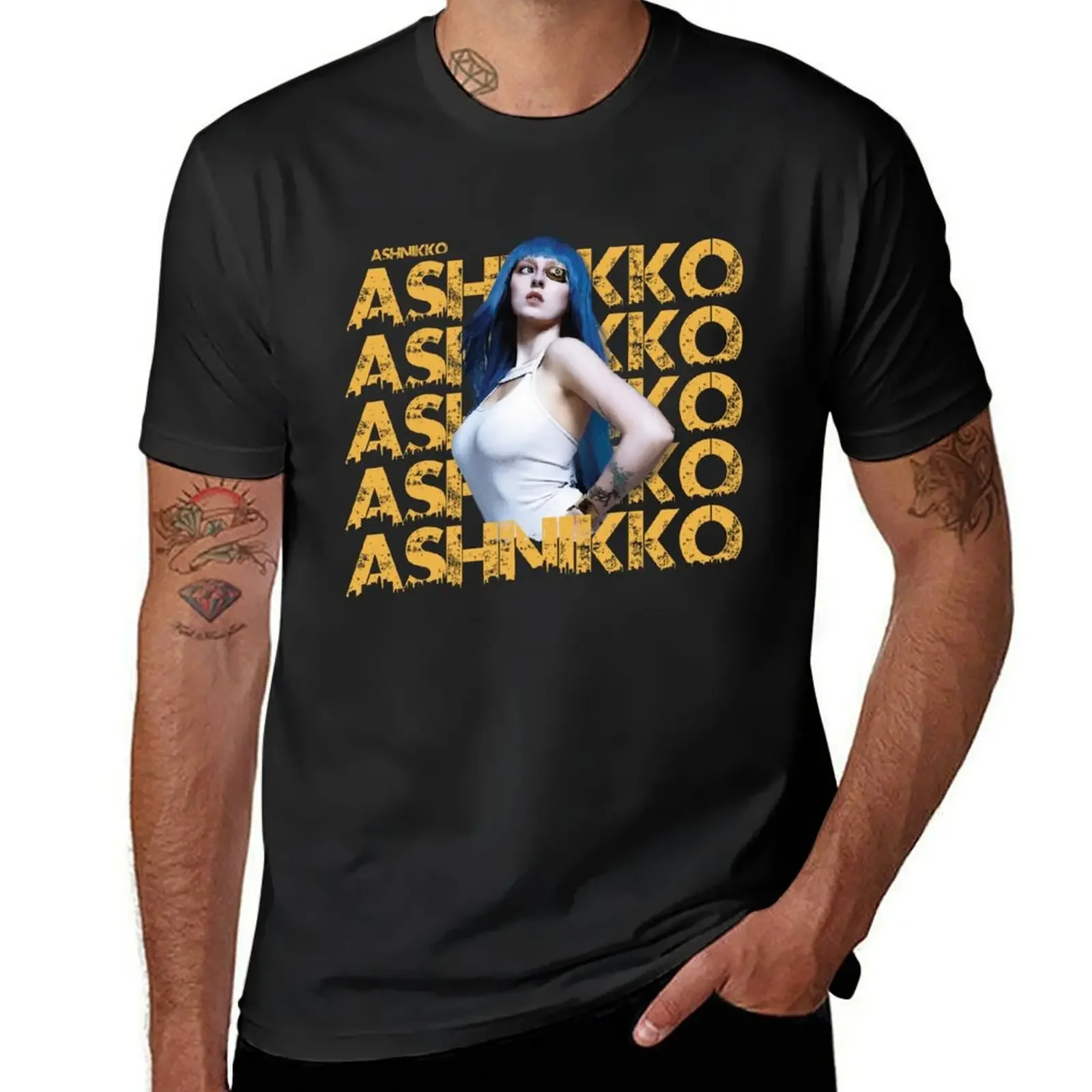 เสื้อยืด Ashnikko GOLD รุ่นใหม่เสื้อผู้ชาย