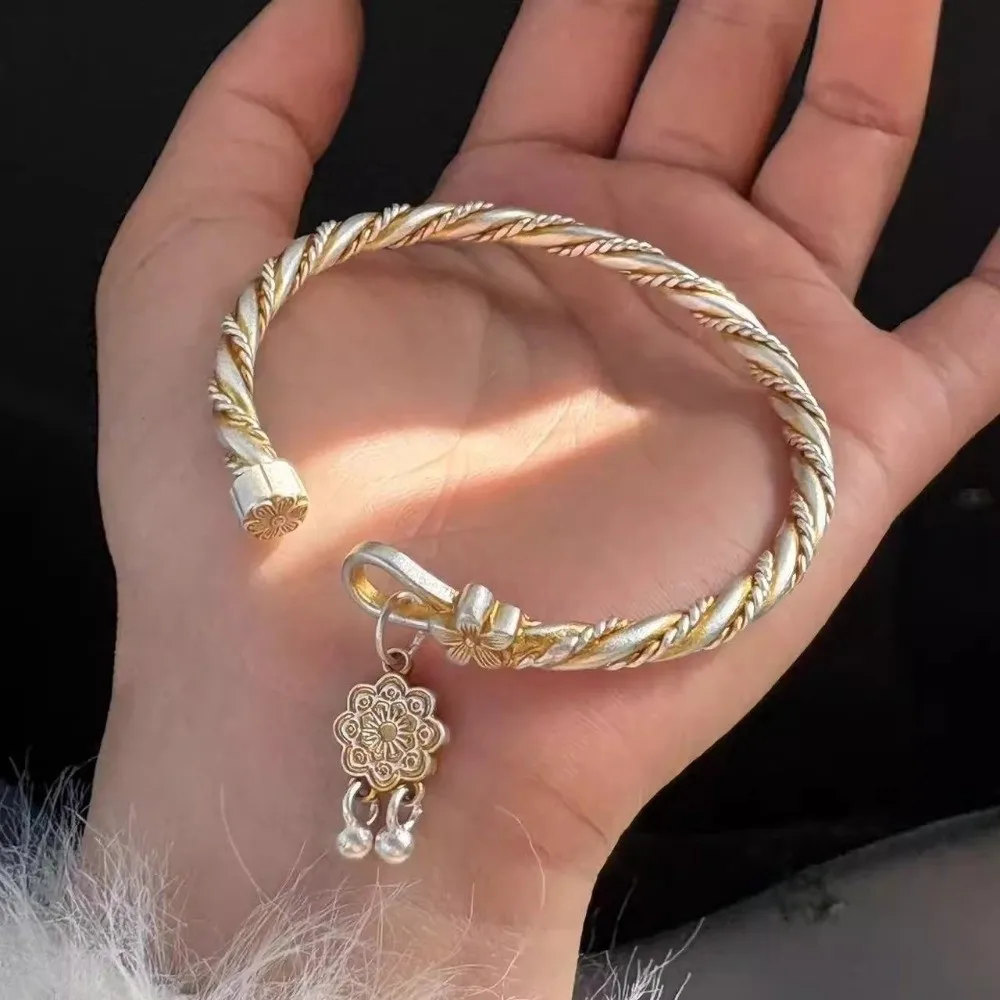 العتيقة النمط الصيني سوار رائعة أنيقة سوار مفتوح النمط التقليدي قابل للتعديل العجين المقلي التقلبات سوار