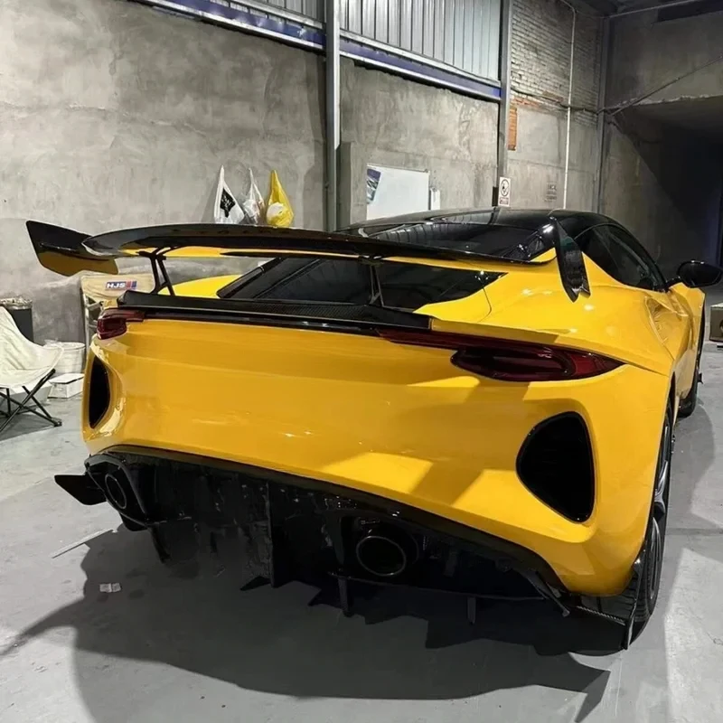 High Quality Dry Carbon Fiber Rear Spoiler For Emira 2023-2025