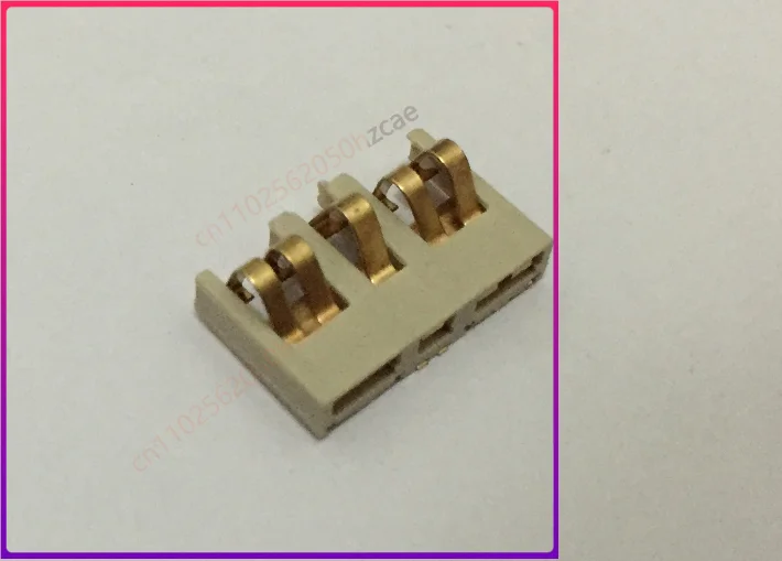 

20 шт. для раций M Intercom XiR P8200 P8260 P8268 P8608 GP338D: контакт батареи, клемма питания L