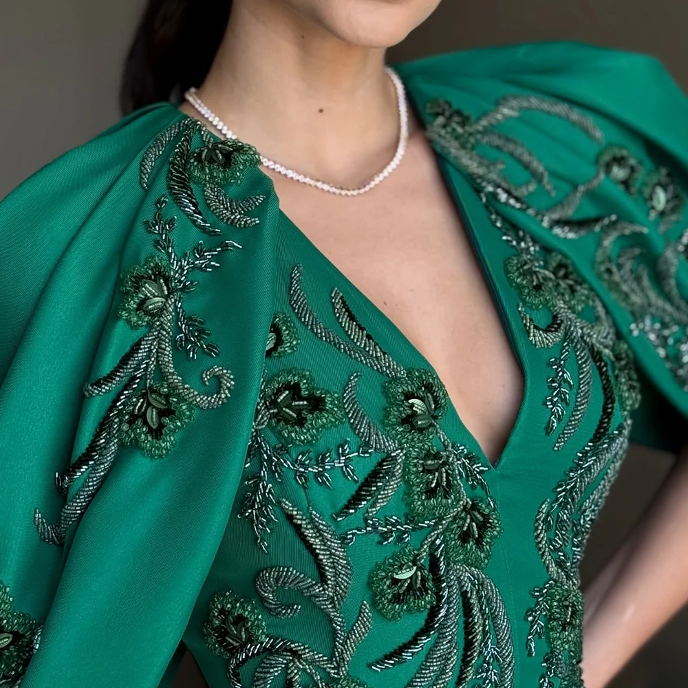 맞춤형 A라인 이브닝 드레스 바닥 길이 브이넥 민소매 프롬 가운 패션 비딩 꽃 심플 드레이프 파티 가운