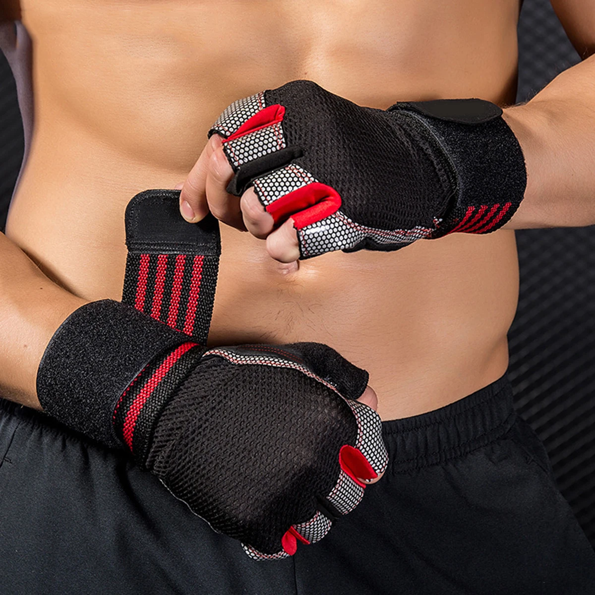 

1 Pairbreathable Half Gloves Sports Training Outdoor Gym Fitness Equipment Gloves For Trainging Sports Arm Strength Xl Red