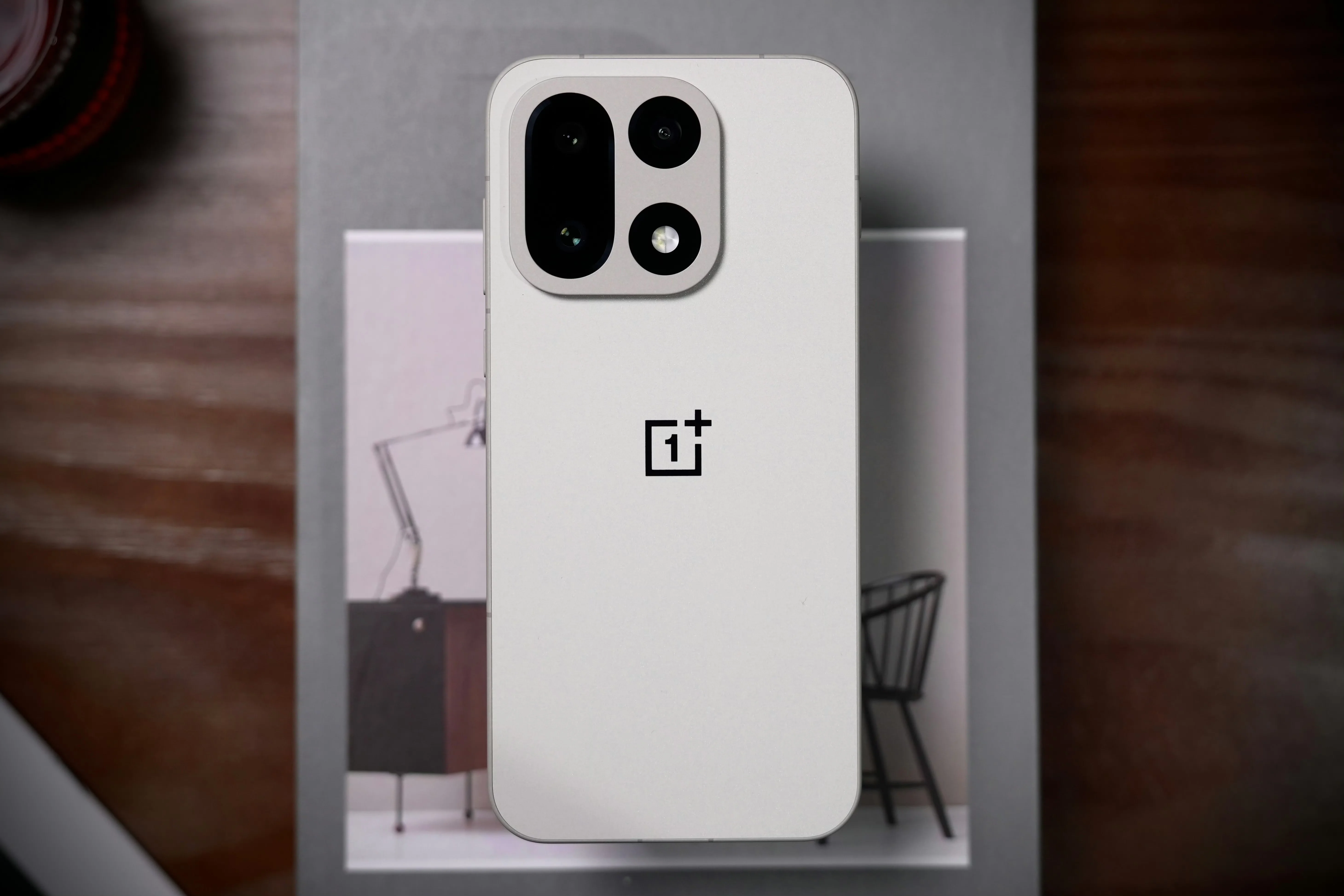 Unlocked China Version OnePlus 15 Snapdragon8 Elite Gen5 6.78inch AMOLED 165Hz 50MP 7300Mah 120W Super Charger NFC OTA PLK110
