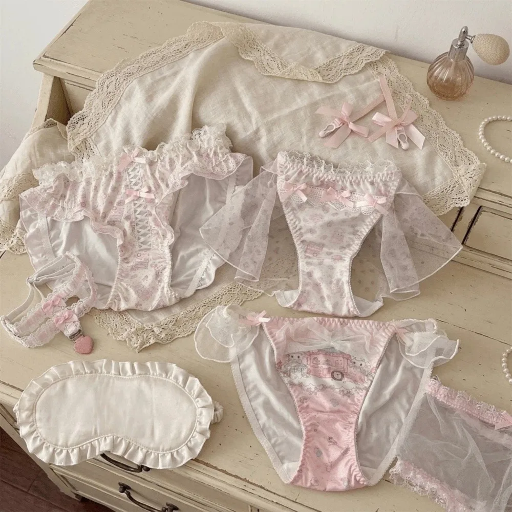 Atmungsaktive Kawaii-Spitzen-Schleifen-Slips mit Baumwoll-Zwickel, niedriger Bund, Lolita-Stil, bequeme, süße Rüschen-Slips für den Alltag, Mädchen – Detail 2
