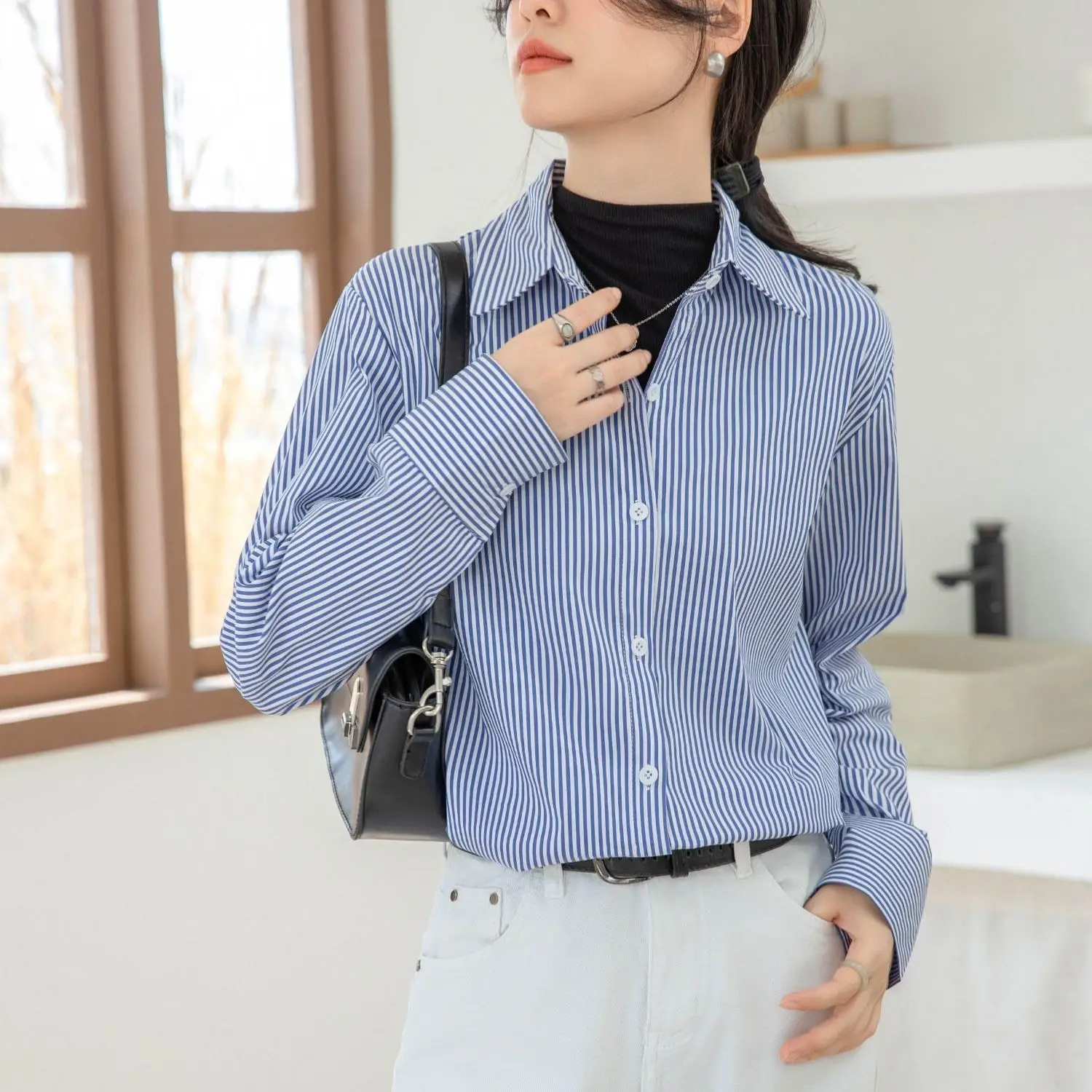 

Woman Four Season Stripe Shirts Lady Casual Long Sleeve Turn-down Collar Loose Shirt Female Business Tops Simple Blue Blouse