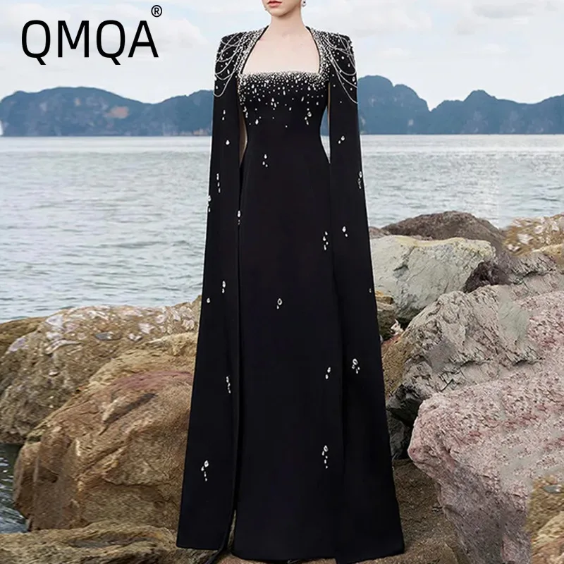 

QMQA Fashion Women's Evening Dress Patchwork Nail Bead Hanging Chain Shawl Sleeve Floor Length Banquet Dress 2025 Female QM94