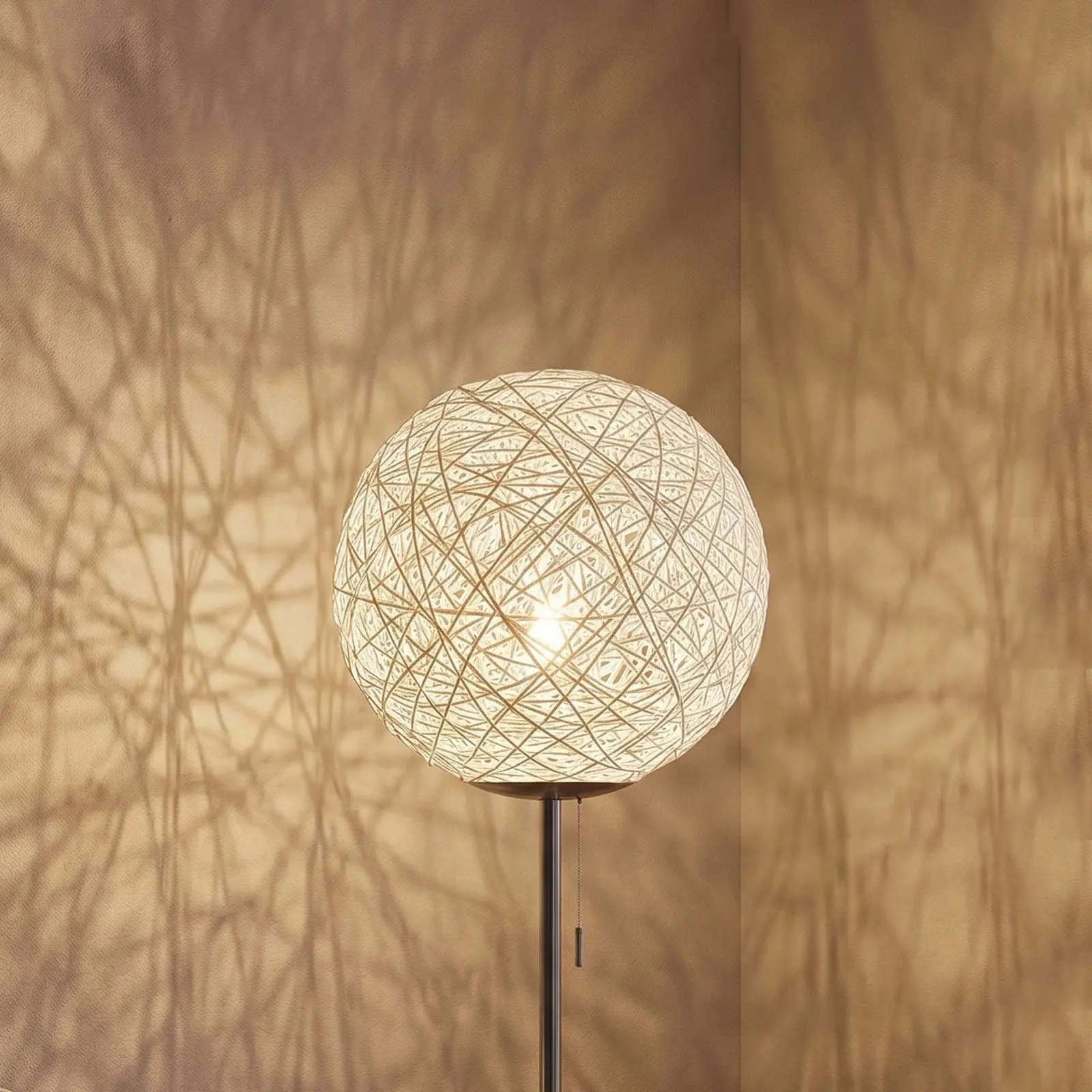2Pcs Rattan Ball Lamp Shade Faux Wicker Ceiling Light Cover Globe Pendant Lamp Replacement Decorative Hollow Woven Lampshade
