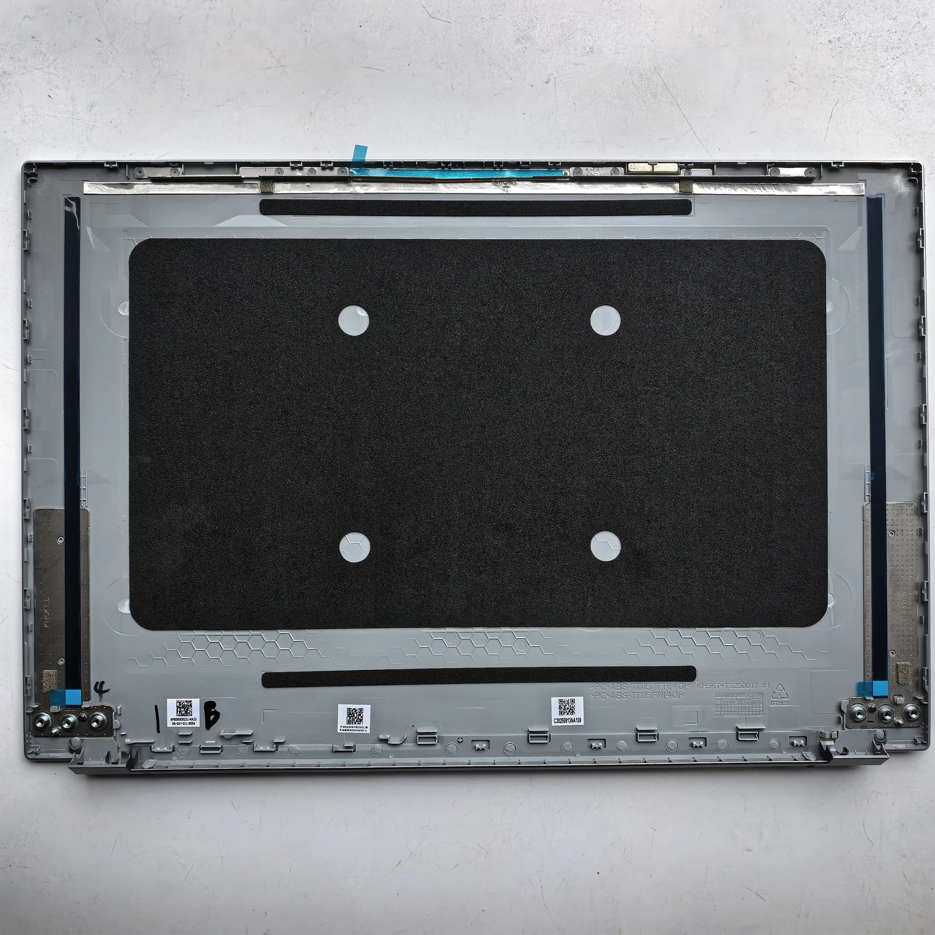 

Новая задняя крышка ЖК-дисплея для ноутбука Aspire KH5KT 15,6 дюйма 2025 дюйма APBEN000201
