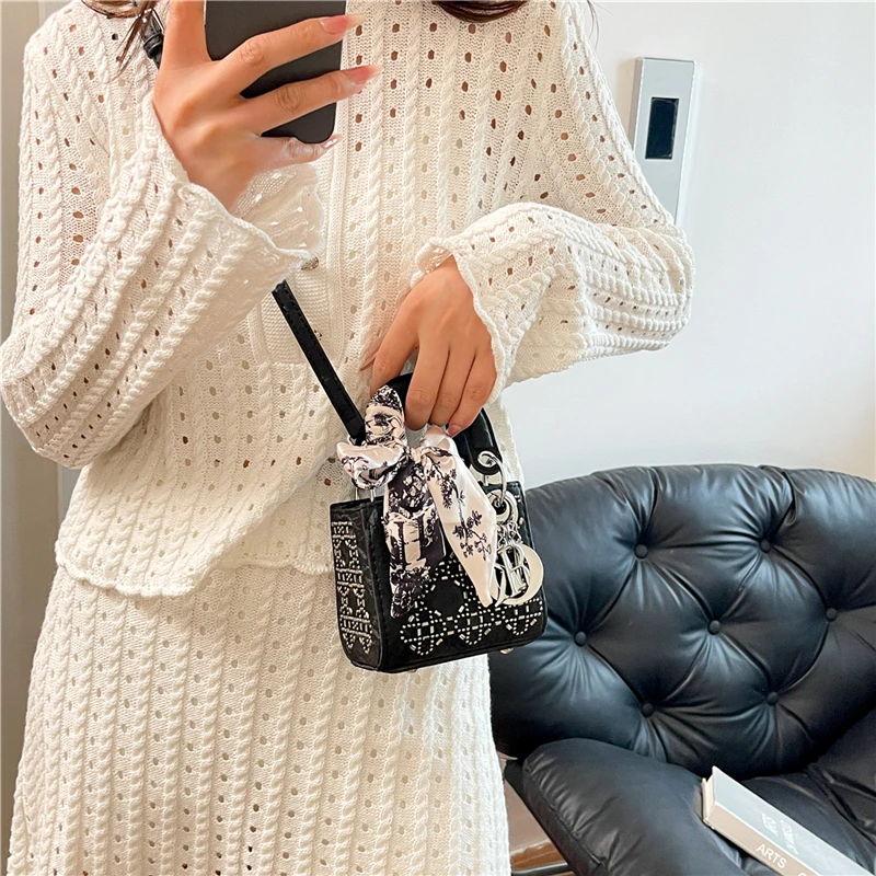 

Compact Versatile Female Bag Handbag Elegant Evening Purse Mini Shoulder Bag Chic Luxury Fashion