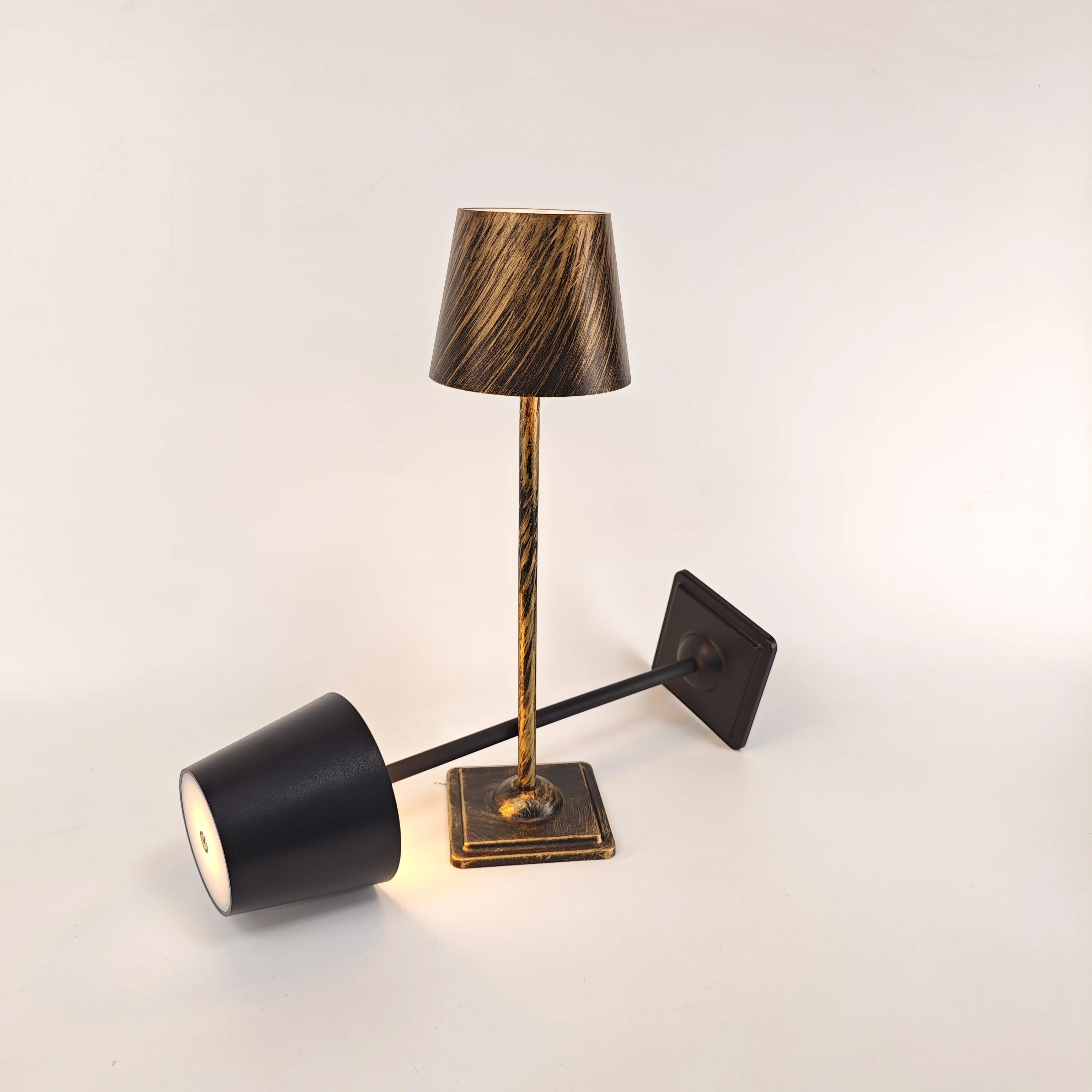 LED Wireless Wine Bottle Lamp Portable Touch Table Lamp Wireless LED Desk Lamp Creative Ambient Night Lamp