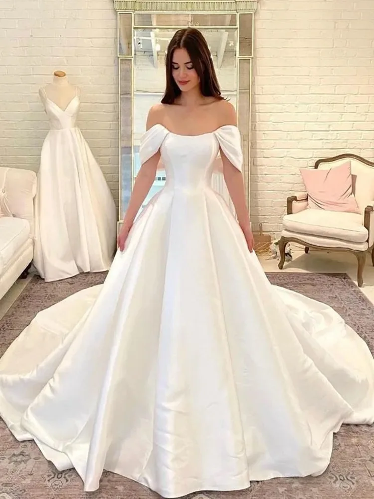 Vestidos de novia clásicos de satén marfil, vestidos de cola sin tirantes con hombros desmontables, vestido de matrimonio personalizado