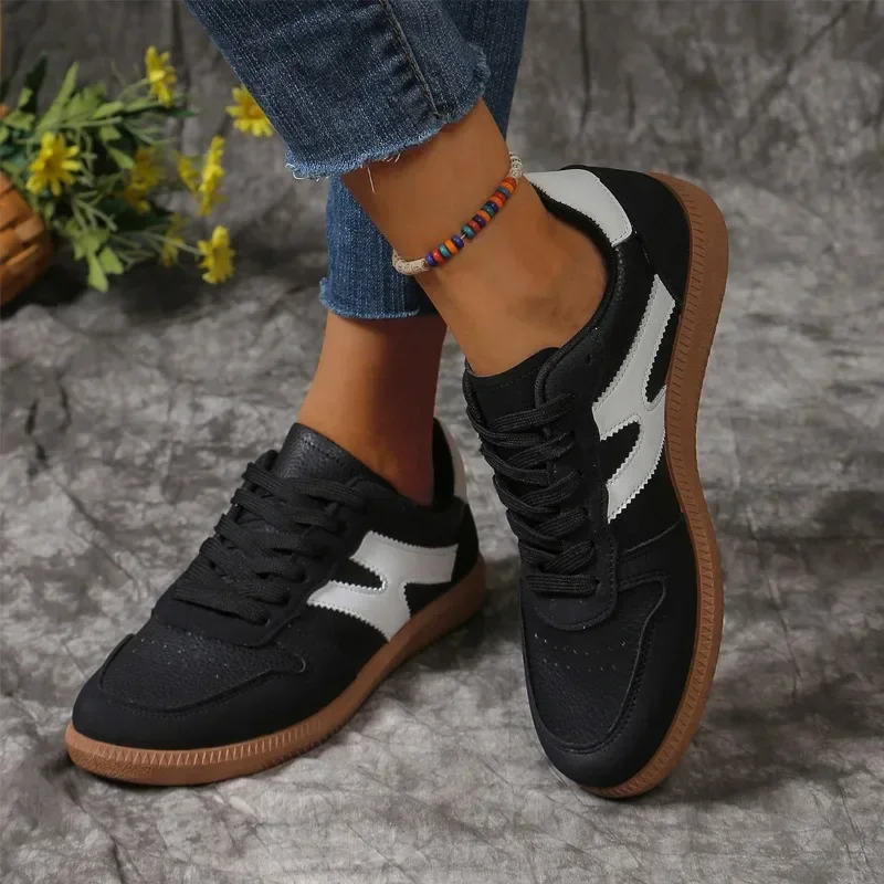 Women's Shoes 2024 Hot Sale Lace Up Women Vulcanize Shoes Autumn Round Toe Mixed Colors Solft Sole Casual Comfortable Flat Shoes