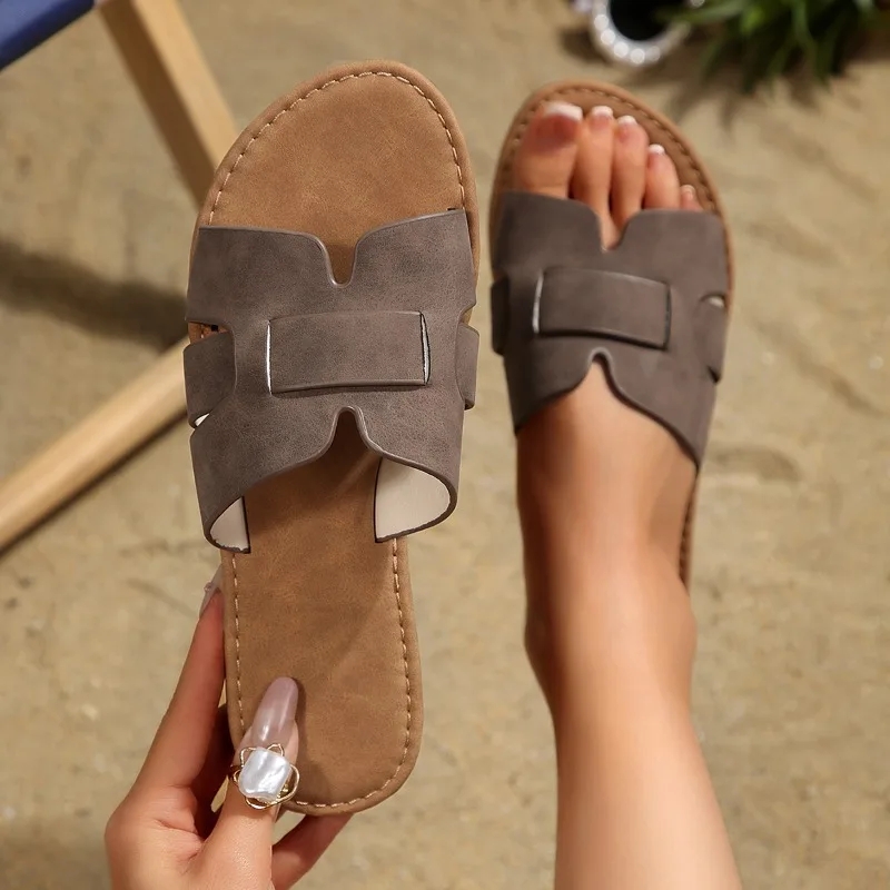 2026 New Summer Women's Fish Mouth Open Toe Comfortable Vintage Slippers Women Lightweight Fashionable Casual Beach Sandals