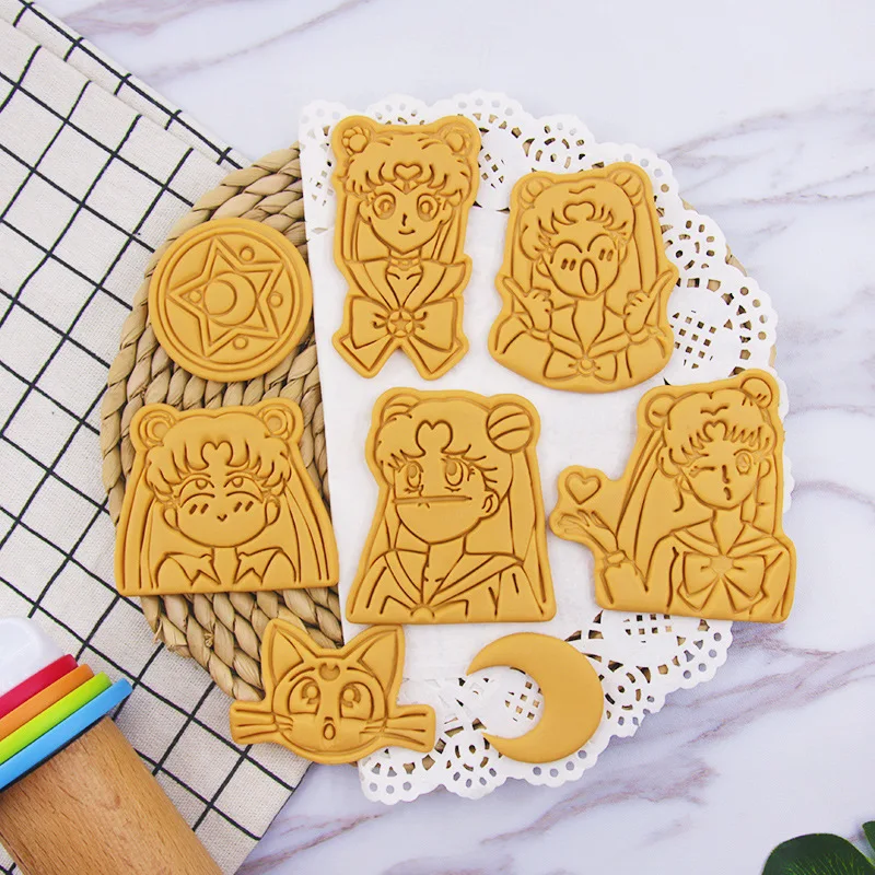 Cute Anime Sailor Moon Biscuit Mold Pastry Cutter Set Cartoon Bakery Tools Kitchen Baking Accessories Reusable Bakeware Cookies - view 4