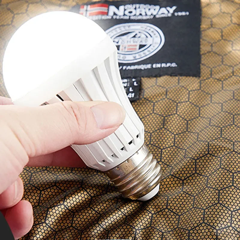 เสื้อแจ็คเก็ตขนแกะผู้ชายสำหรับฤดูหนาว สไตล์อังกฤษ หนาพิเศษ ผ้าฟลีซโพลาร์ มีฮู้ด ลำลอง ไซส์ใหญ่ กันหนาว มีกระเป๋า