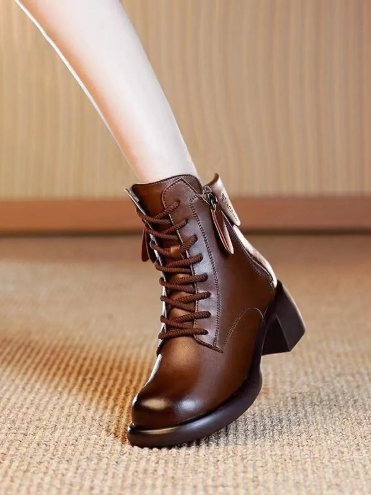 

Hot Sales Vintage High Top Thick Heel Martin Boots for Women 2024 Autumn and Winter New Trend Fashion Mix Mid-heel Ankle Boots