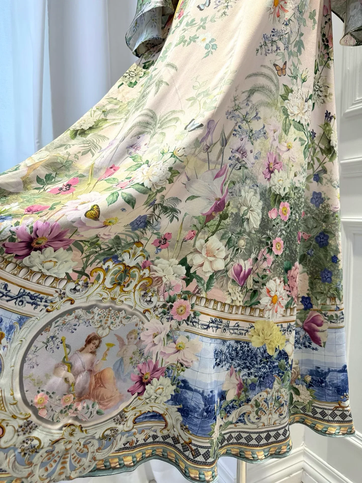 2025 New Women Pink Flower Print Maxi Dress High Waist Flare Sleeve V-Neck Holiday Ladies Silk Robe