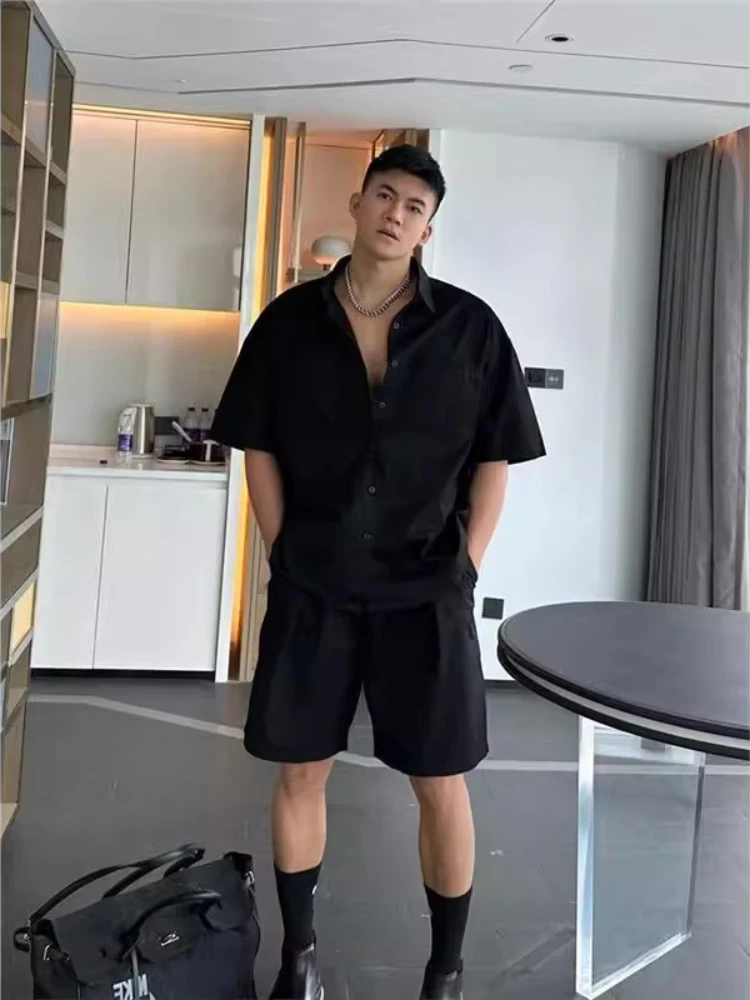 

Men Summer Loose Fit Plus Size 2PCS Set Short Sleeve Button-Down Shirt & Shorts Minimalist Casual Outfit with Chest Pockets Chic