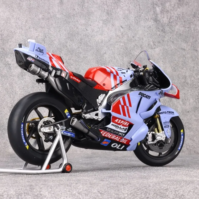 KILOWORKS 다이캐스트 1/12 스케일 Ducati 합금 모델 자동차 Ducati GP24 오토바이 놀이 차량 장난감 소년 선물 오리지널 박스