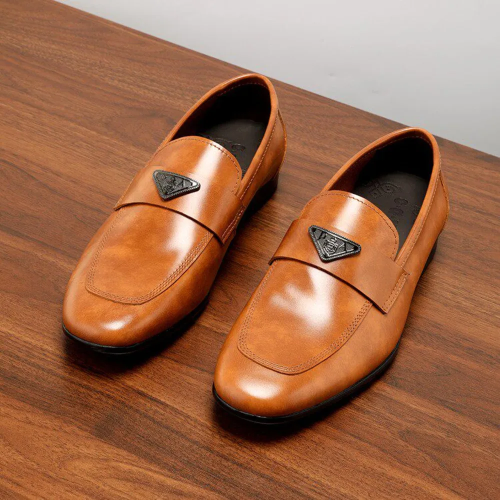 

Genuine Leather Men Loafers Trendy Business Casual Slip on Shoes Soft Soled Breathable Lazy Shoes for Summer