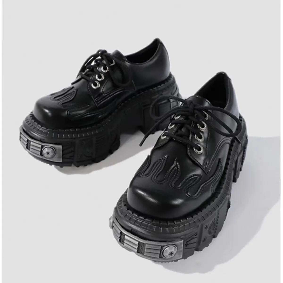 

Punk Style Metal Decor Thick Bottom Sneakers Women Gothic Shoes Rock Black Leather Lace-up Heel Height 6CM Platform Shoes 2025