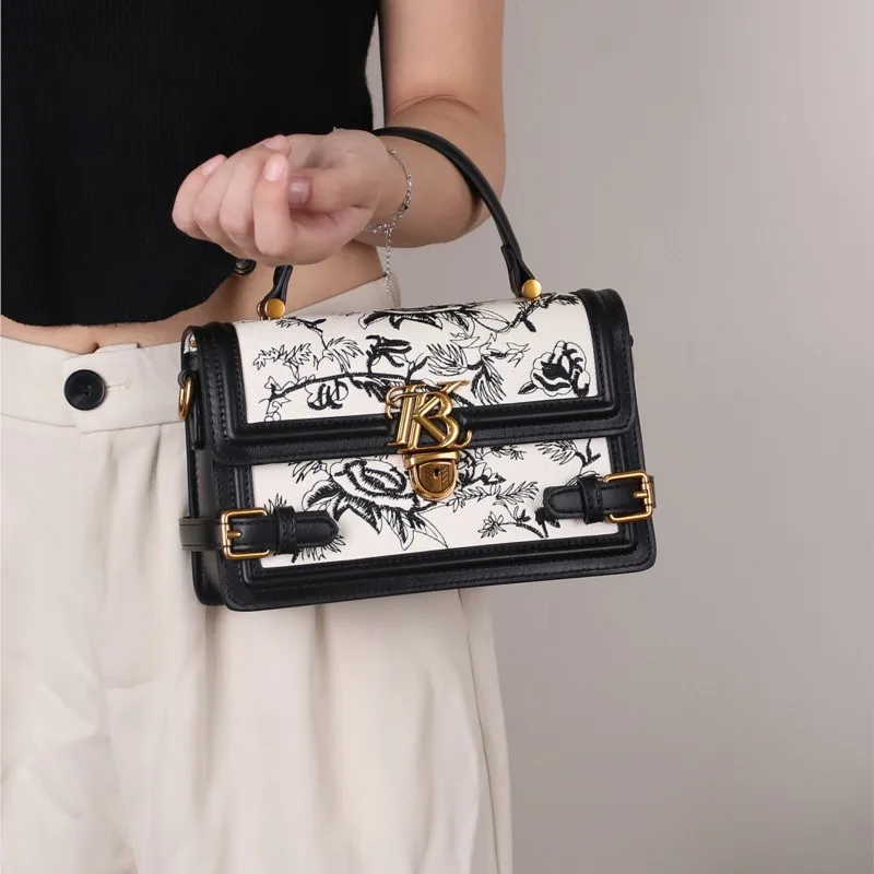 

Women's handbag 2025 fashionable autumn and winter new item niche design high-end texture heavy embroidery shoulder crossbody ba