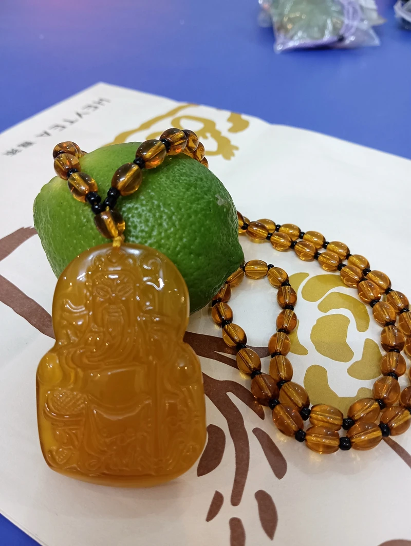 

Nature Agate Amulet Home Ornament Mascot Person Hanging Lucky God Bless GuanYu Talisman