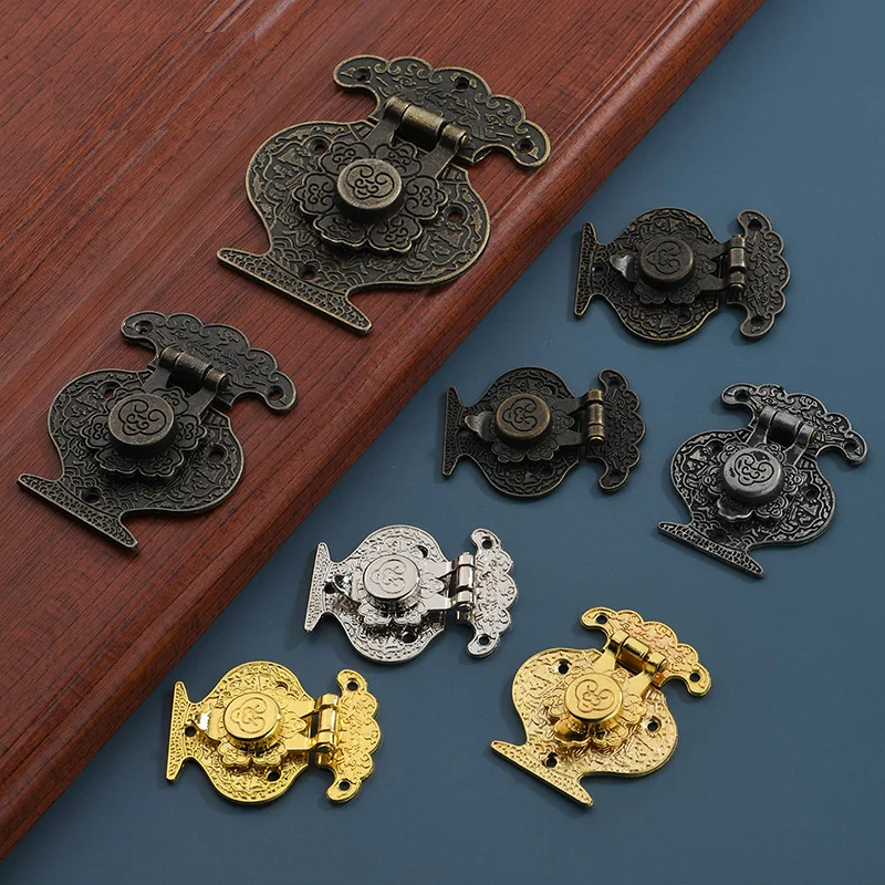 Antique Bronzed Vintage Style Decorate Brass Box Buckle Latch Jewelry Chest Gift Wine Wooden Hook Lock Furniture Hardware