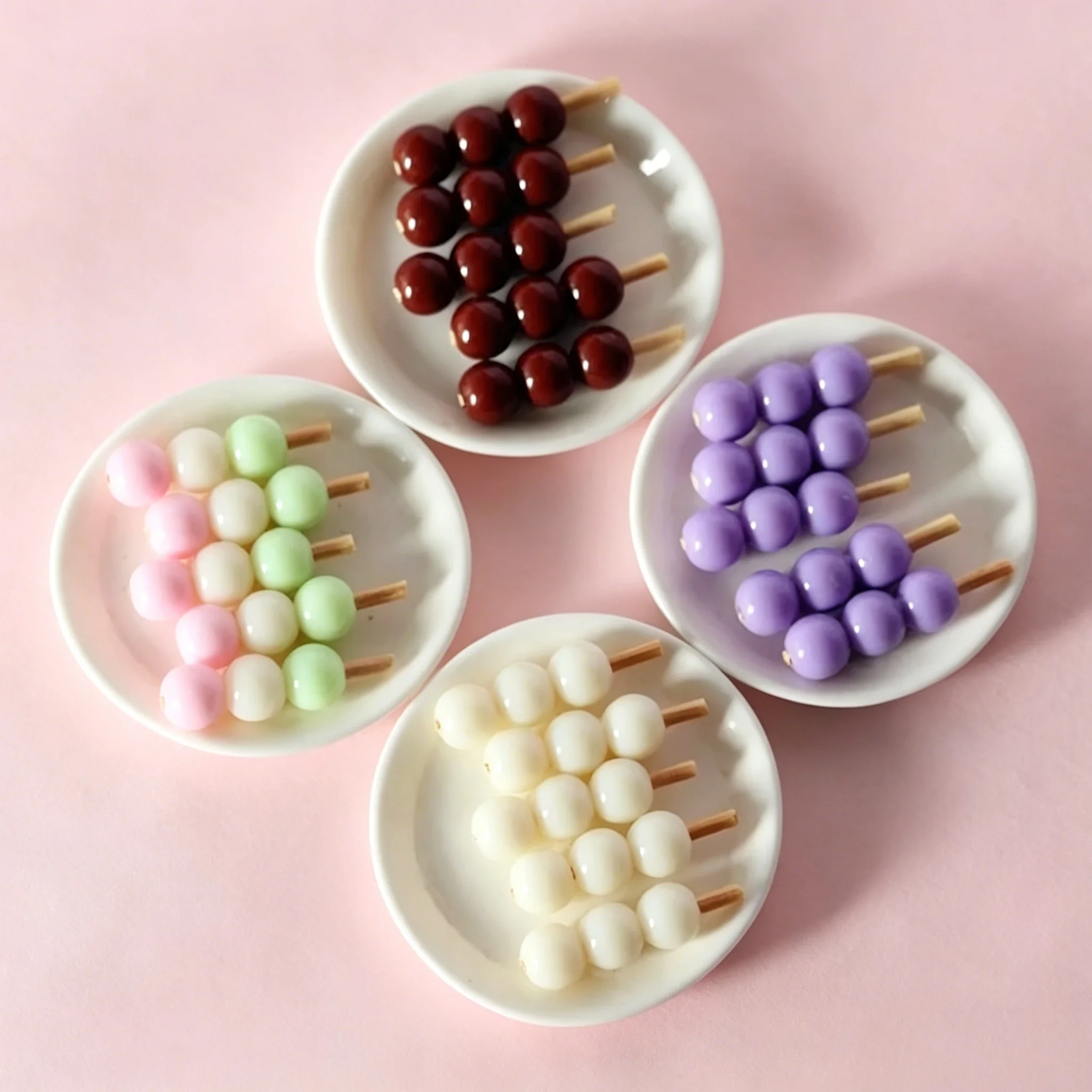 5 Piezas de Mini Bolas de Pescado Japonesas para Casa de Muñecas, Bolas de Arroz Glutinoso, Brochetas de Pastel de Arroz, Accesorios de Cocina, Decoración para Casa de Muñecas
