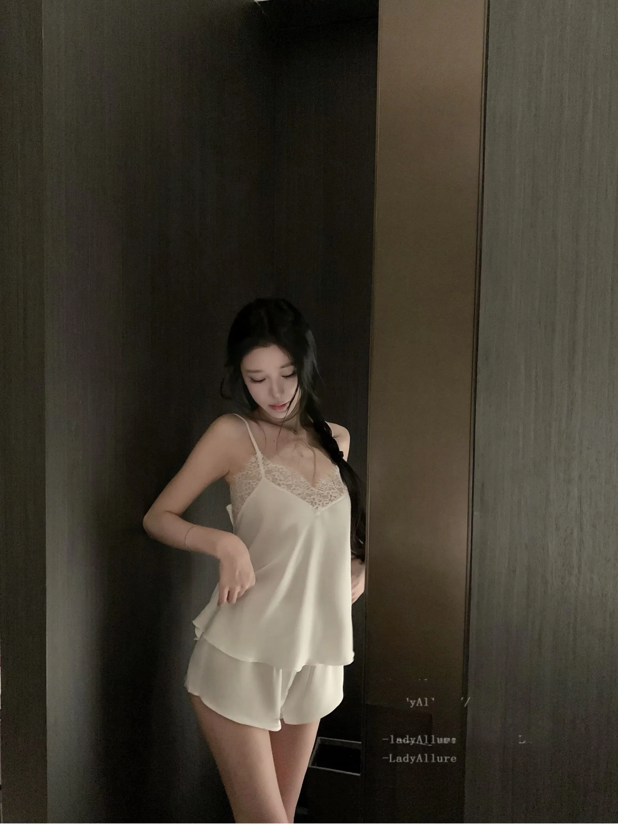 セクシーな夏のレースナイトガウン-レディース-薄手シルク-ホームウェアセット-vネック半袖-アイスシルク-レースストラップ-スリープウェア-2026新作