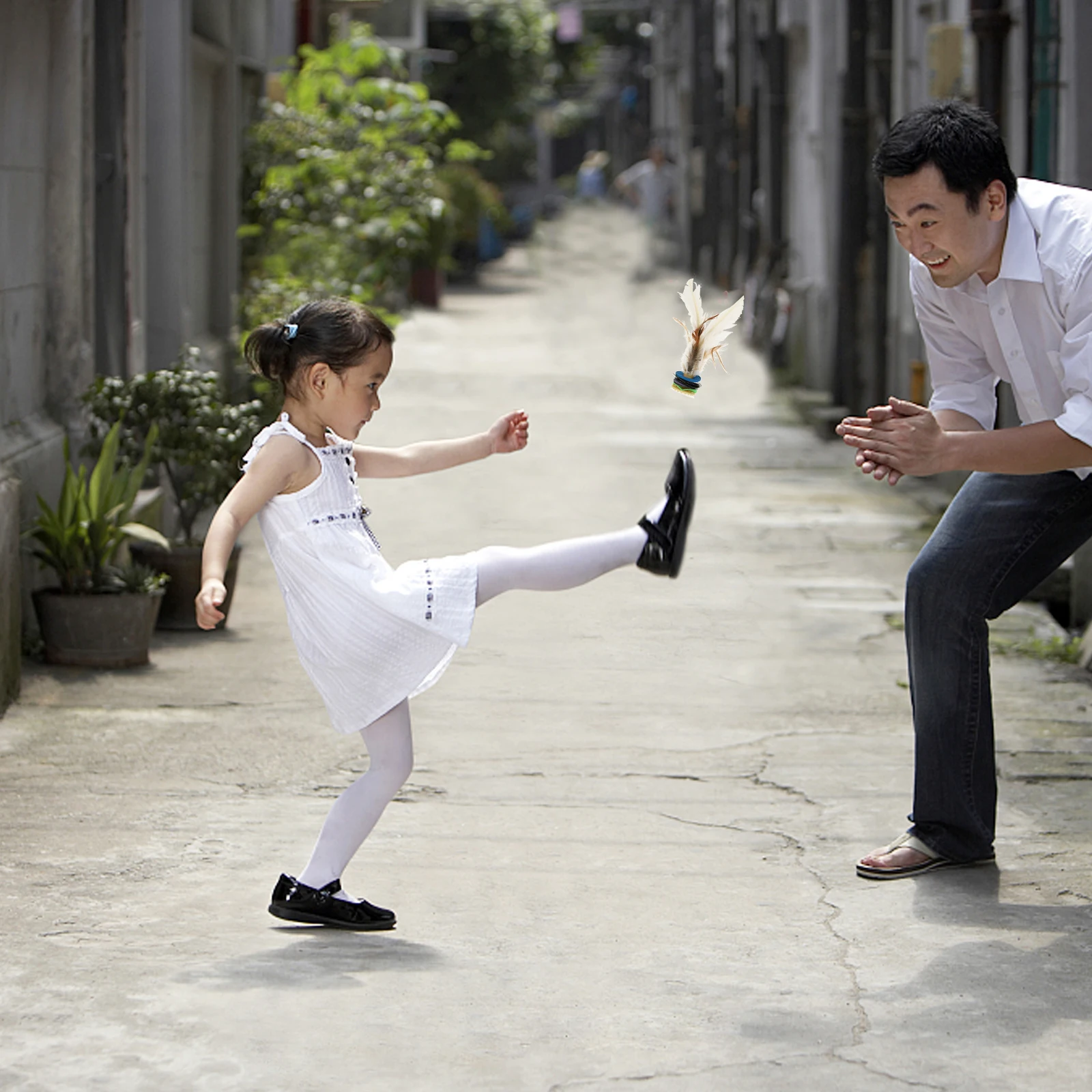 

10Pcs Funny Shuttlecocks Foot Sports Exercise Leg Muscle Strength Indoor Outdoor Game Student School White