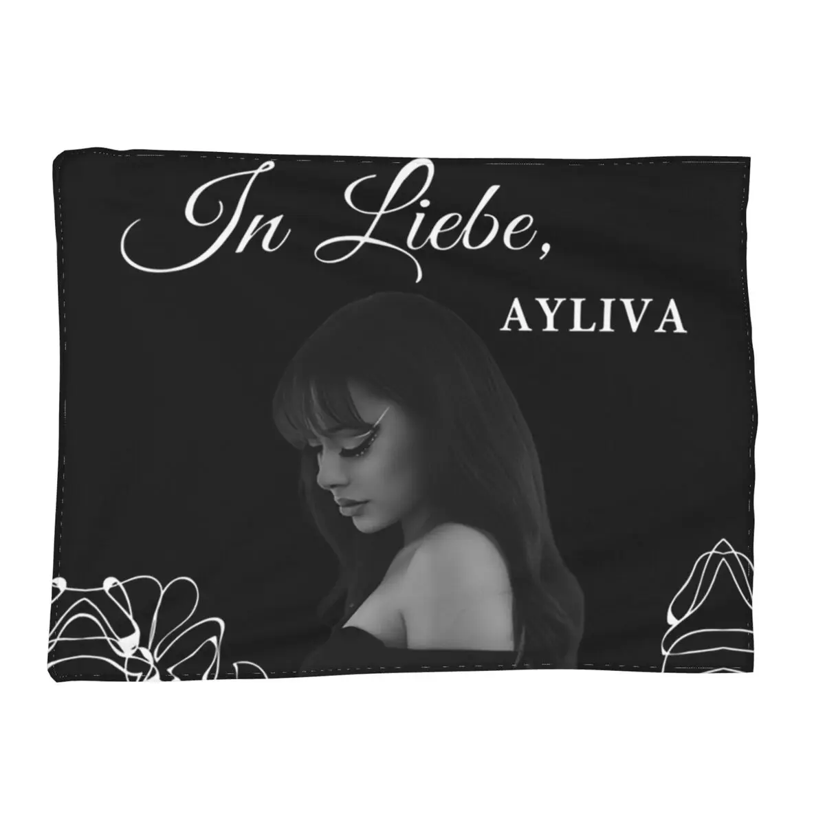 

Music Singer Ayliva In Liebe Flower Blanket Soft Warm Flannel Throw Blanket Bedding for Bed Living room Picnic Travel Home Couch