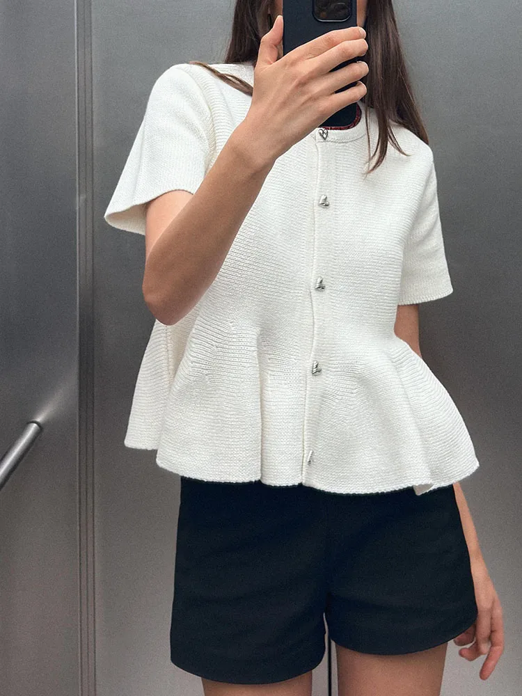 패셔너블한 짧은 치마 스타일 니트 재킷 라운드 넥 반팔 여성 신상 아우터웨어 출퇴근 스타일 여름 2025