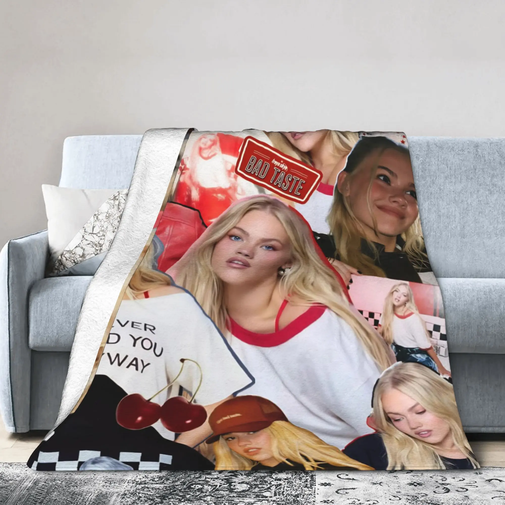 Bad Taste Freyas Singer Skyes  Plush Blankets  Funny Throw Blankets for Home Hotel Sofa  125*100cm Bedspreads