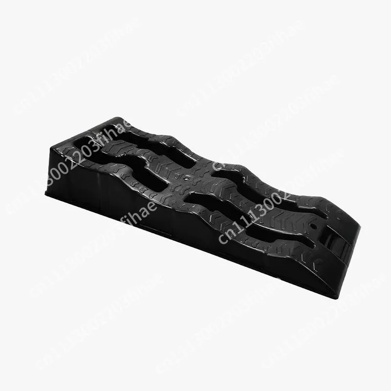Outdoor portable rv three-stage plastic car rv parking ramp tire pad storage balance pad